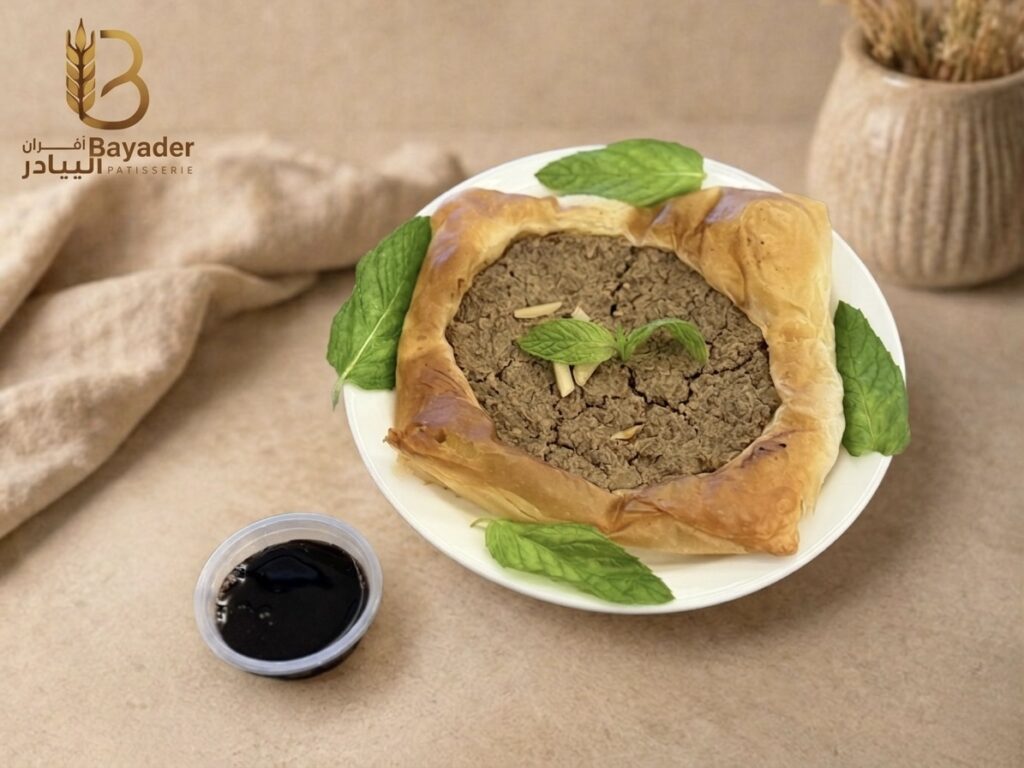 قرص لحم بعجين